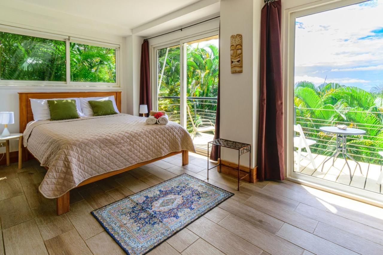Funky Monkey Lodge Playa Santa Teresa  ภายนอก รูปภาพ