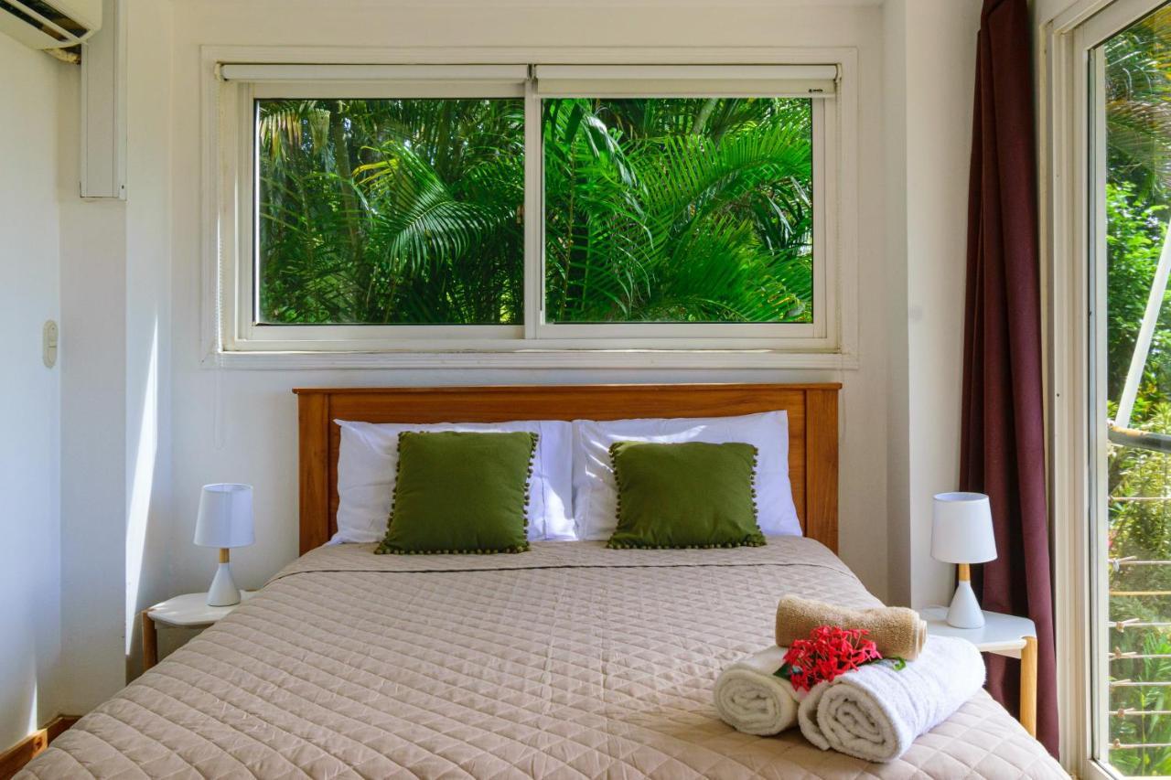 Funky Monkey Lodge Playa Santa Teresa  ภายนอก รูปภาพ