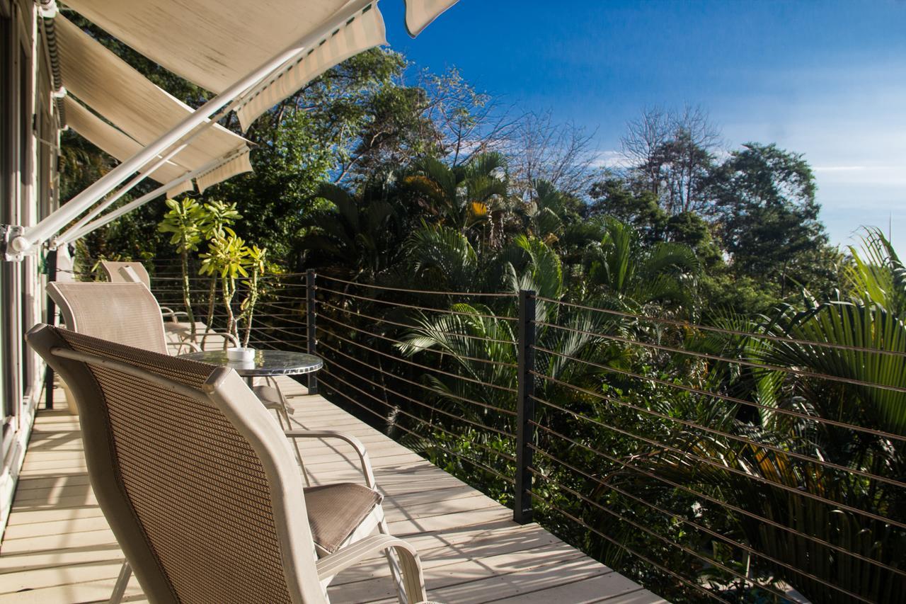 Funky Monkey Lodge Playa Santa Teresa  ภายนอก รูปภาพ
