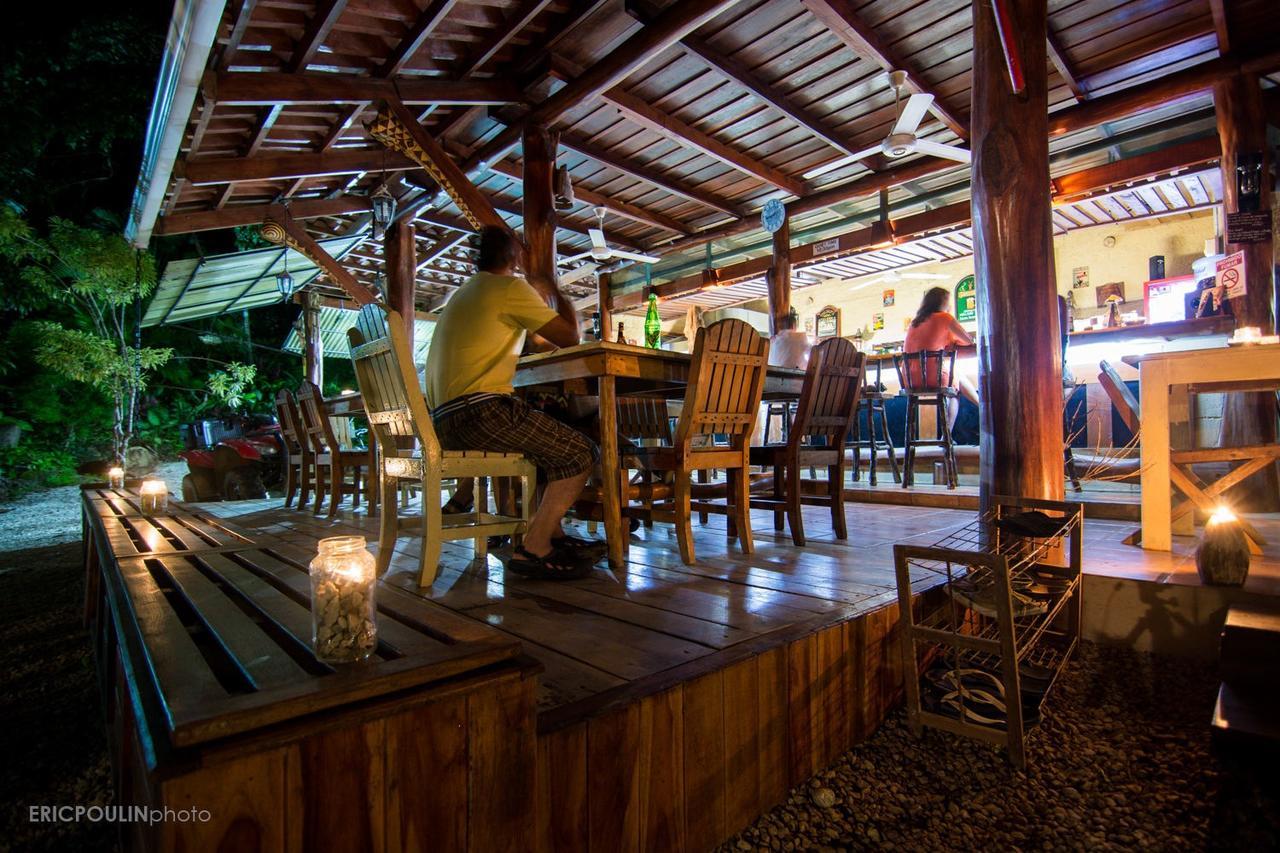 Funky Monkey Lodge Playa Santa Teresa  ภายนอก รูปภาพ